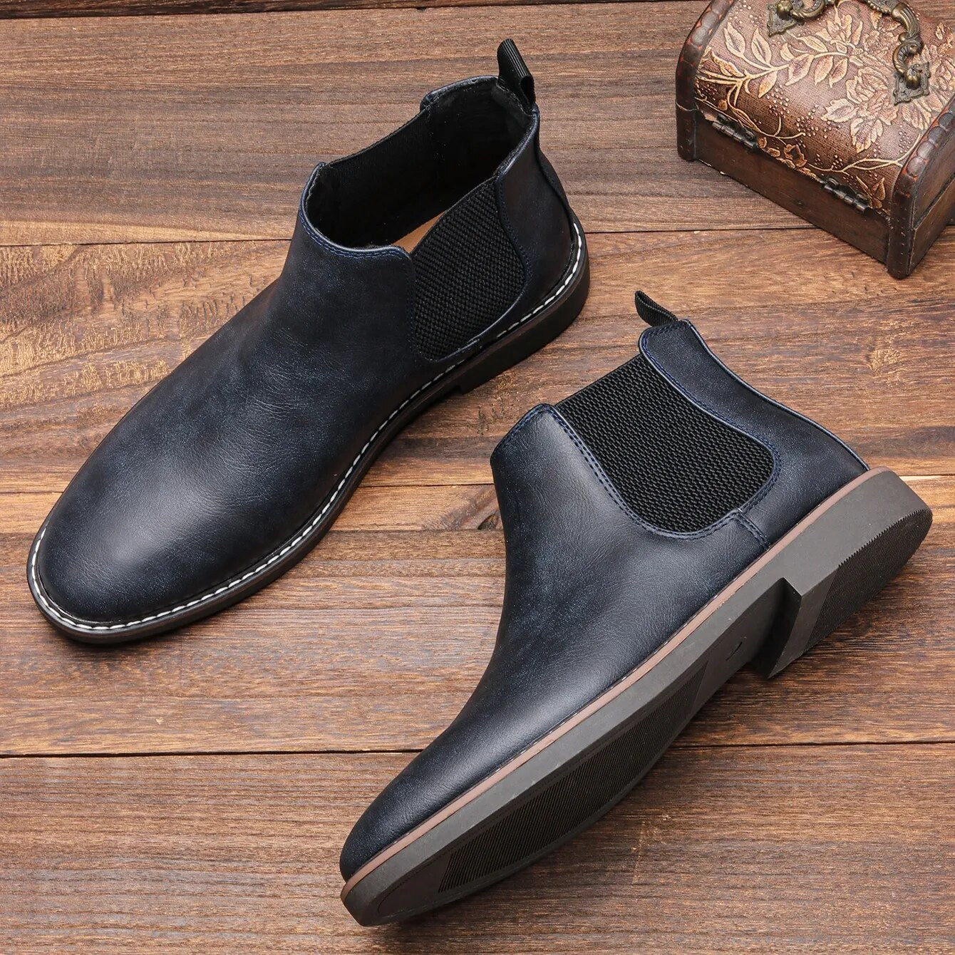 Men's Leather Chelsea Boots: Brand New & Stylish