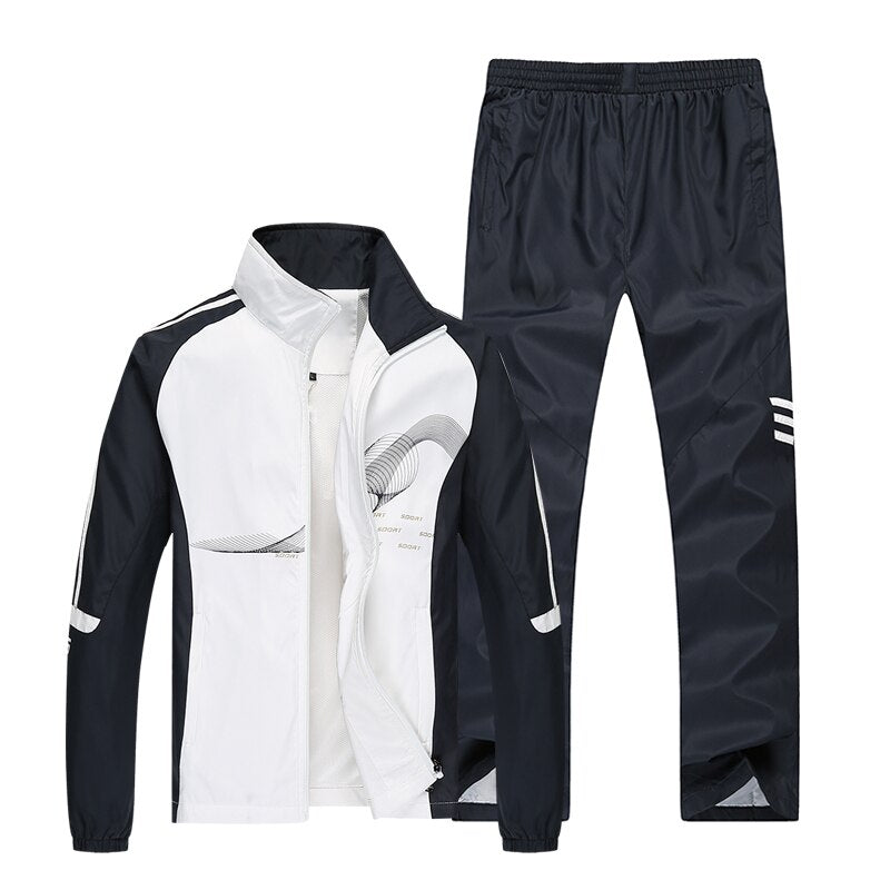 UrbanTrend™ - Trendsetting Men's Tracksuit Attire