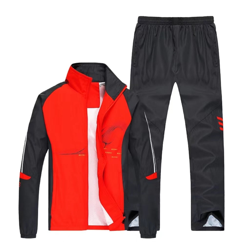 UrbanTrend™ - Trendsetting Men's Tracksuit Attire