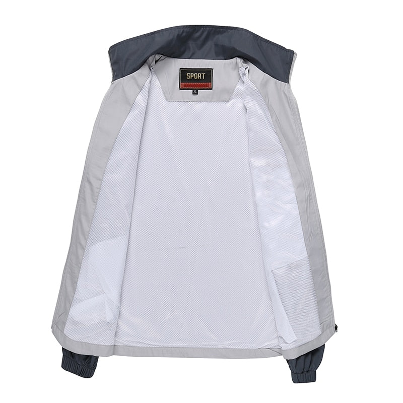 UrbanTrend™ - Trendsetting Men's Tracksuit Attire