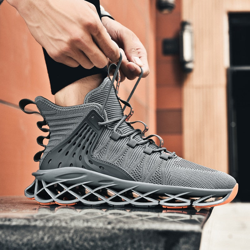 EvoJolt™ -Men’s High-Tops Sneakers