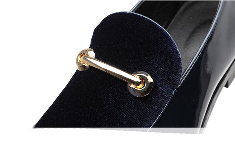 Omino Pointed Toe Oxford Shoe