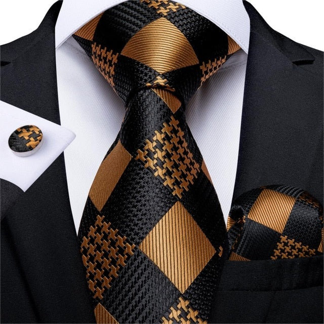 Roberto Business Silk 3 Piece Set Hanky,Cufflinks Set
