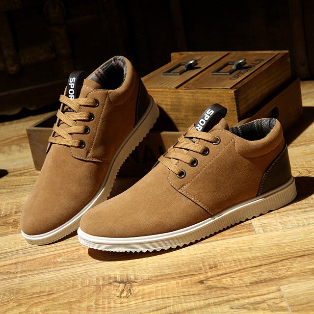 Men Casual Breathable Classic Outdoor Shoes