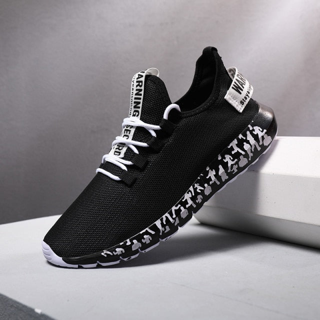 Men Lightweight Outdoor Sneakers