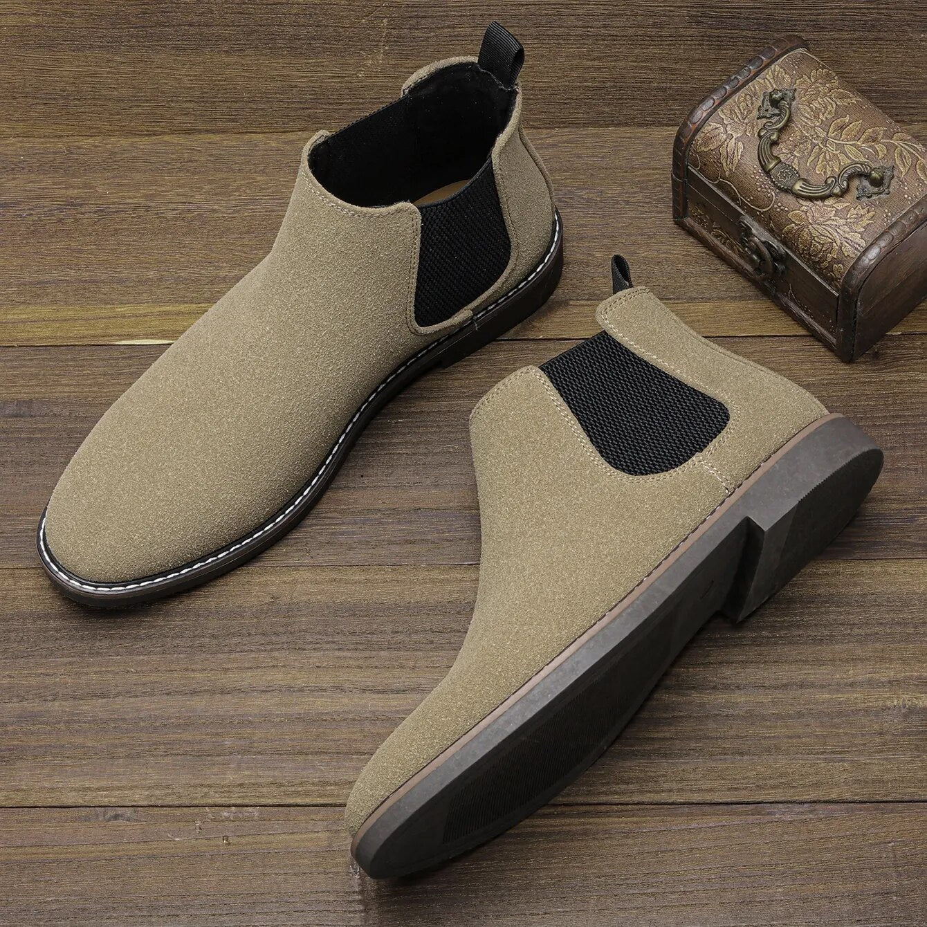 Men's Leather Chelsea Boots: Brand New & Stylish