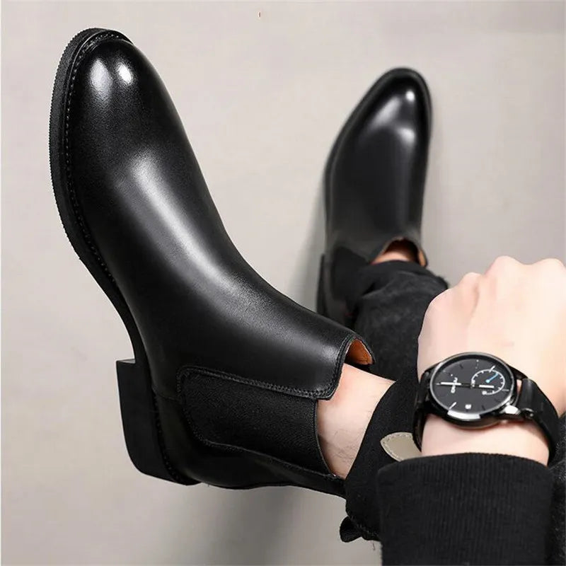 Classic Men's Retro Leather Chelsea Boots: British Style