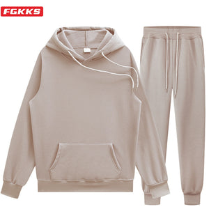 FGKKS Men Sets Hoodie+Pants Two-Pieces Casual Solid Color SweatSuit Men Fashion Sportswear Brand Set Tracksuit Male