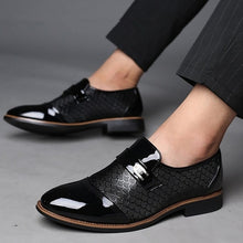 Load image into Gallery viewer, Anti-slip Black shoes
