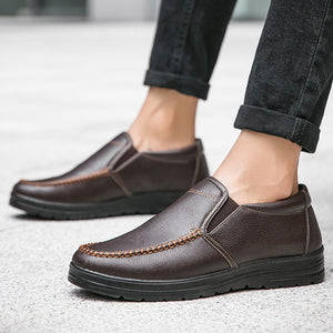 ExecutiveTread™ - Light Leather Casual Shoes