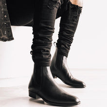 Load image into Gallery viewer, TrailMaster™- Men Leeather Chelsea Boots
