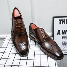 Load image into Gallery viewer, Head Carved Oxford Shoes
