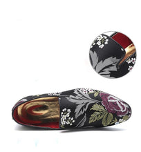 Load image into Gallery viewer, Men Handmade Exquisite Embroidery Leather Business Dress Shoes
