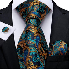 Load image into Gallery viewer, Roberto Business Silk  3 Piece Set Hanky,Cufflinks Set
