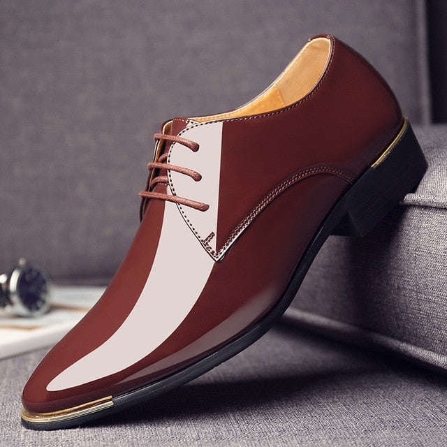 Osmond Pointed Toe Dressing Shoe