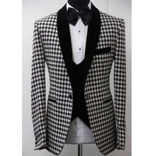 Load image into Gallery viewer, Ugo Italian Design Smoking Tuxedo Jacket 3 Piece
