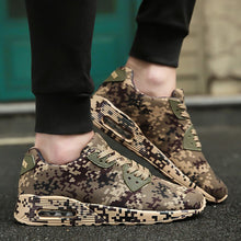 Load image into Gallery viewer, Men&#39;s Plus Size Outdoor Mesh Breathable Sneakers
