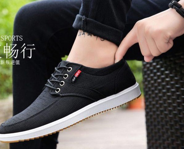 Men Light Elegant Casual Sneakers