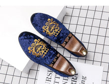 Load image into Gallery viewer, Men&#39;s Elegant Breathable Loafers
